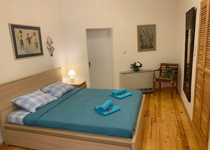 Tastefully Decorated One-bedroom - Chania アパート ハニア