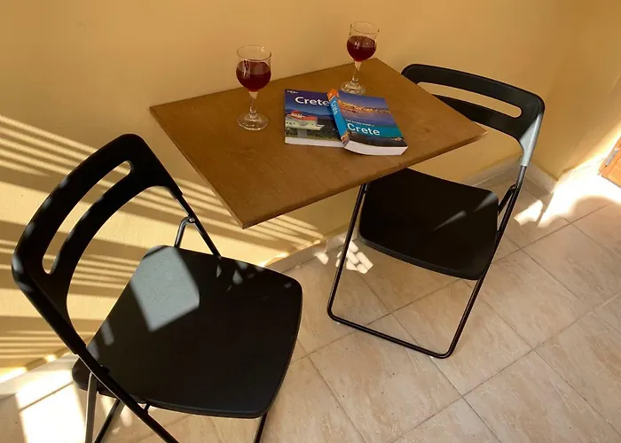 Tastefully Decorated One-bedroom - Chania アパート *