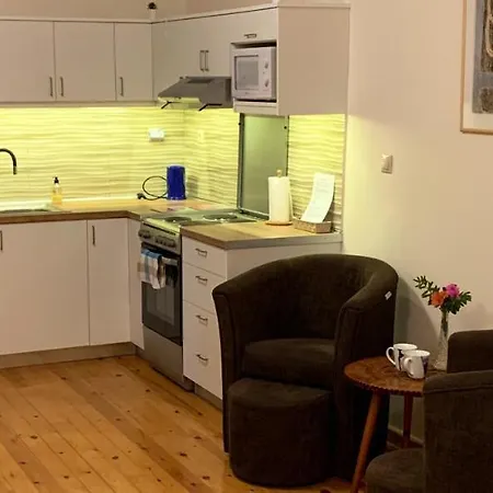 Tastefully Decorated One-bedroom - Chania * Ханья